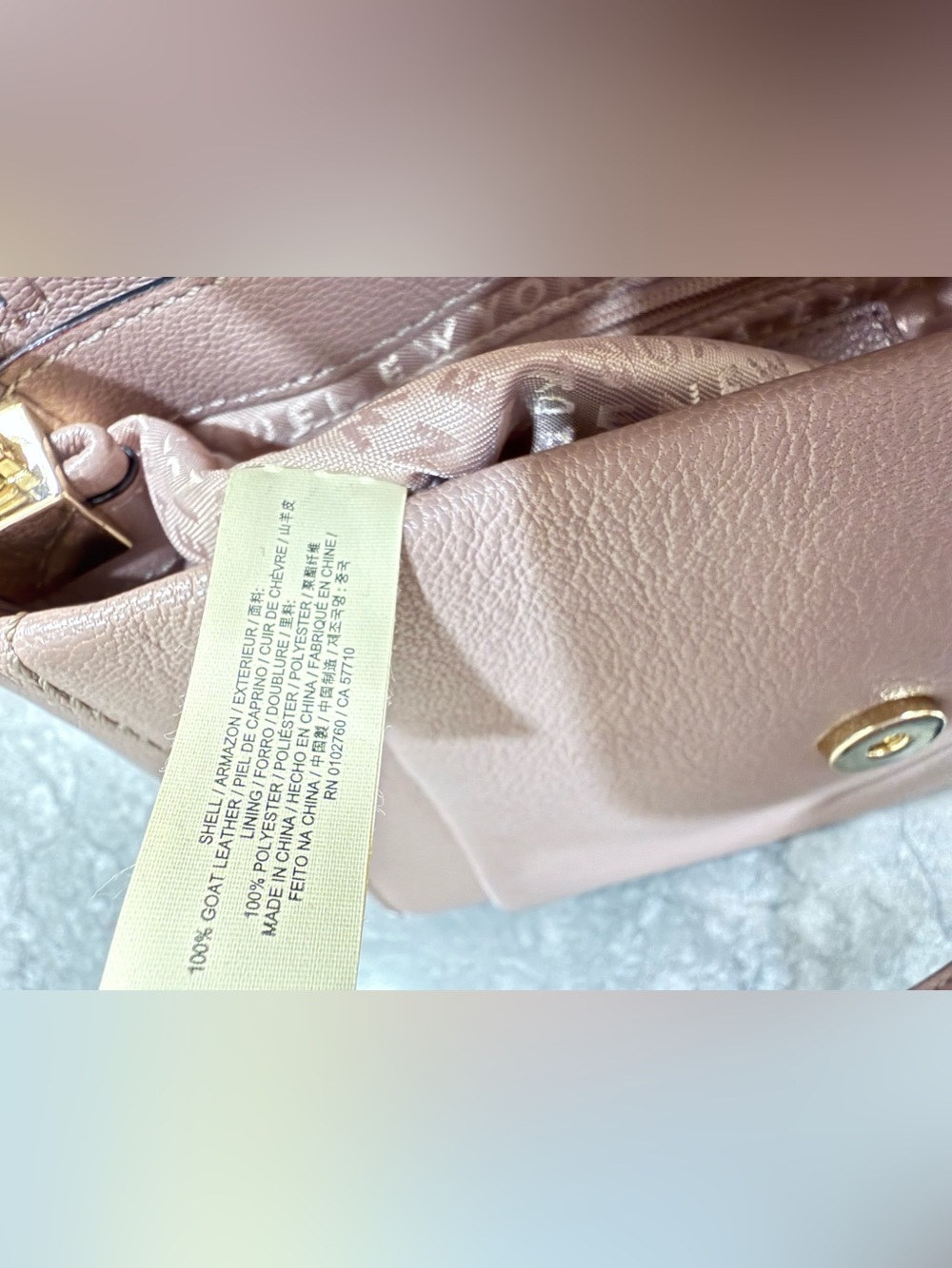 KATE SPADE Finlee Randall Street like new - Picture 13 of 14